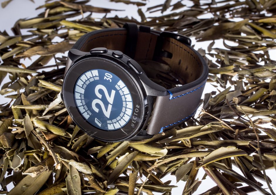 vector_watch_bmwi_limited_edition_4